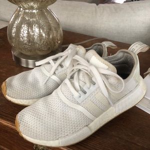 ADIDAS NMD R1 - ALL WHITE